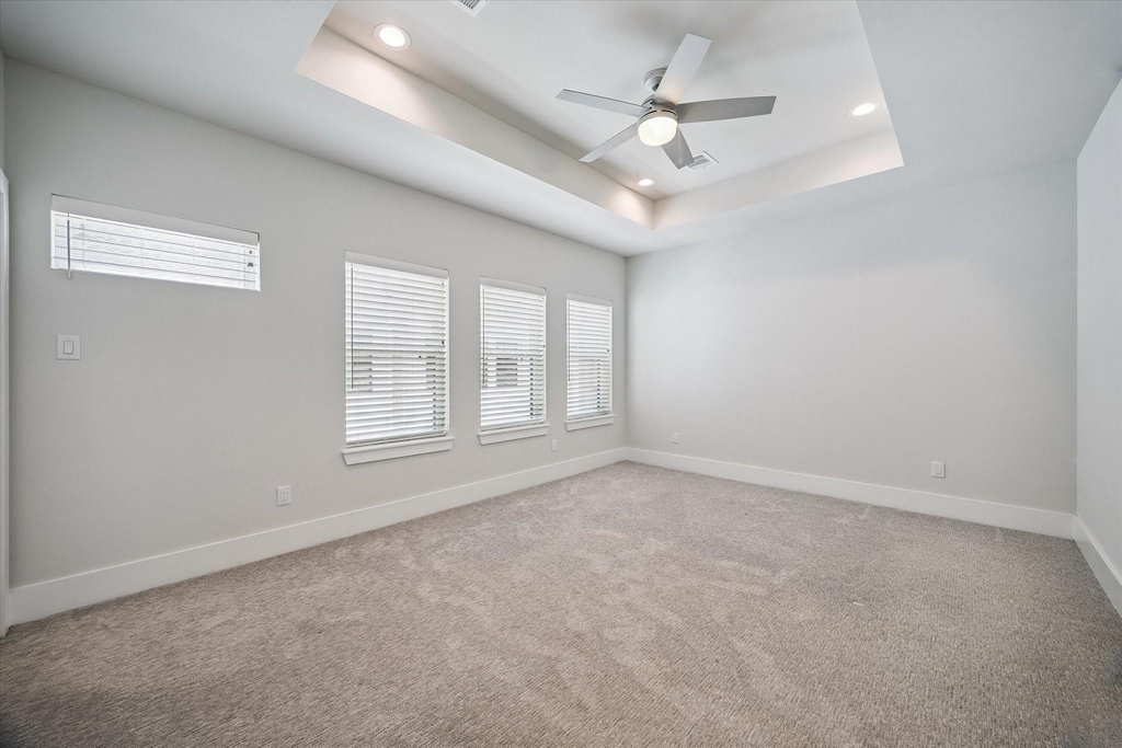 834 Fisher Street - Photo 16