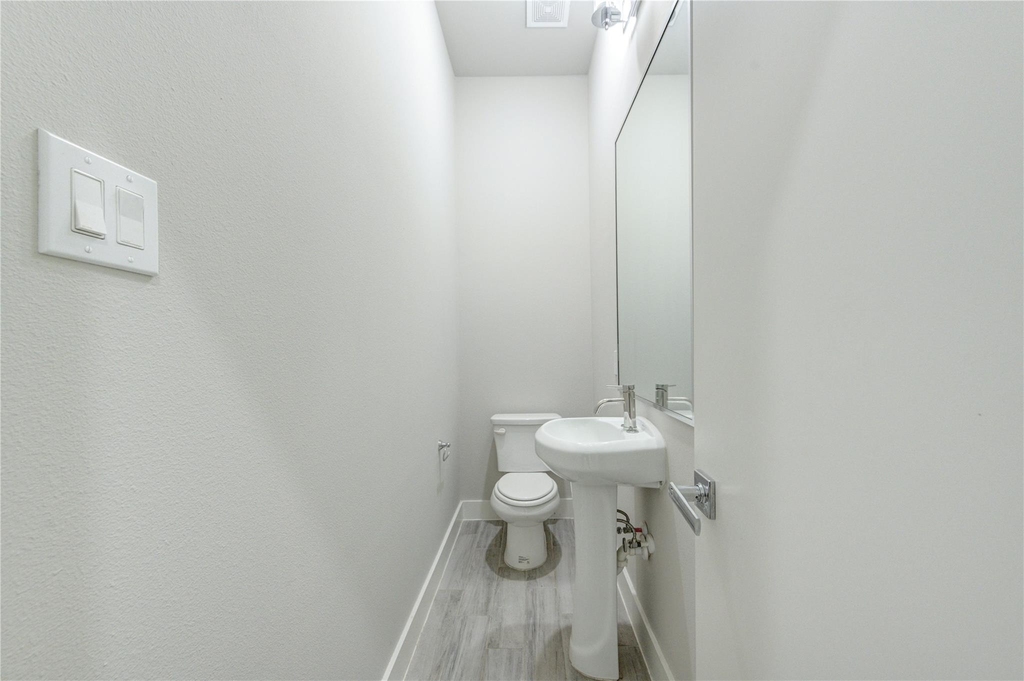 4536 Sunflower Street - Photo 14