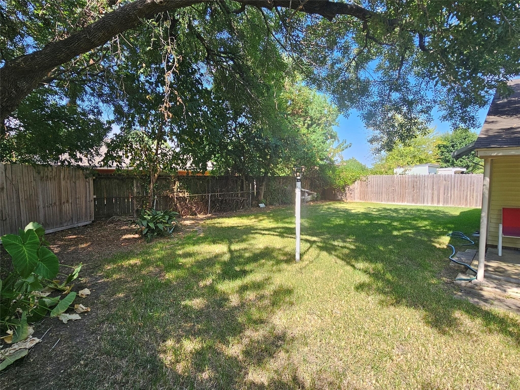 125 E 6th Street - Photo 12