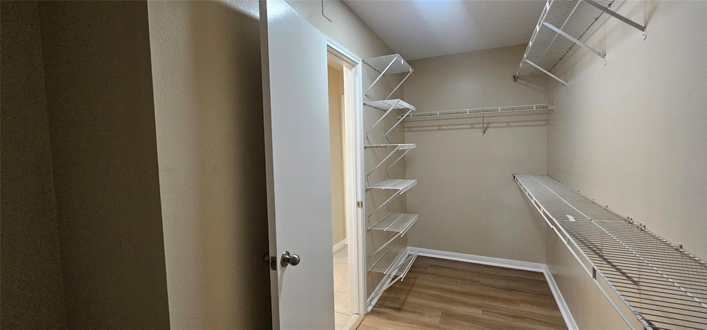 10538 Twin Circles Drive - Photo 22