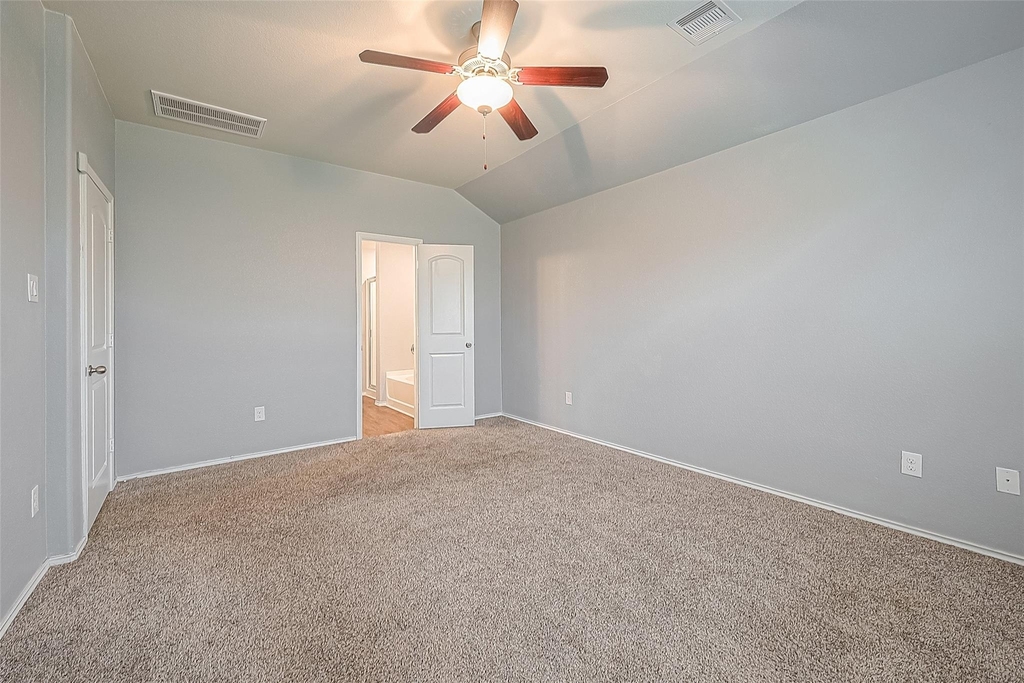 14015 Lake Crescent Drive - Photo 28