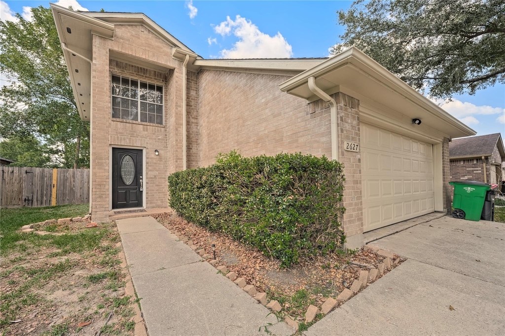 2627 Autumn Springs Lane - Photo 0