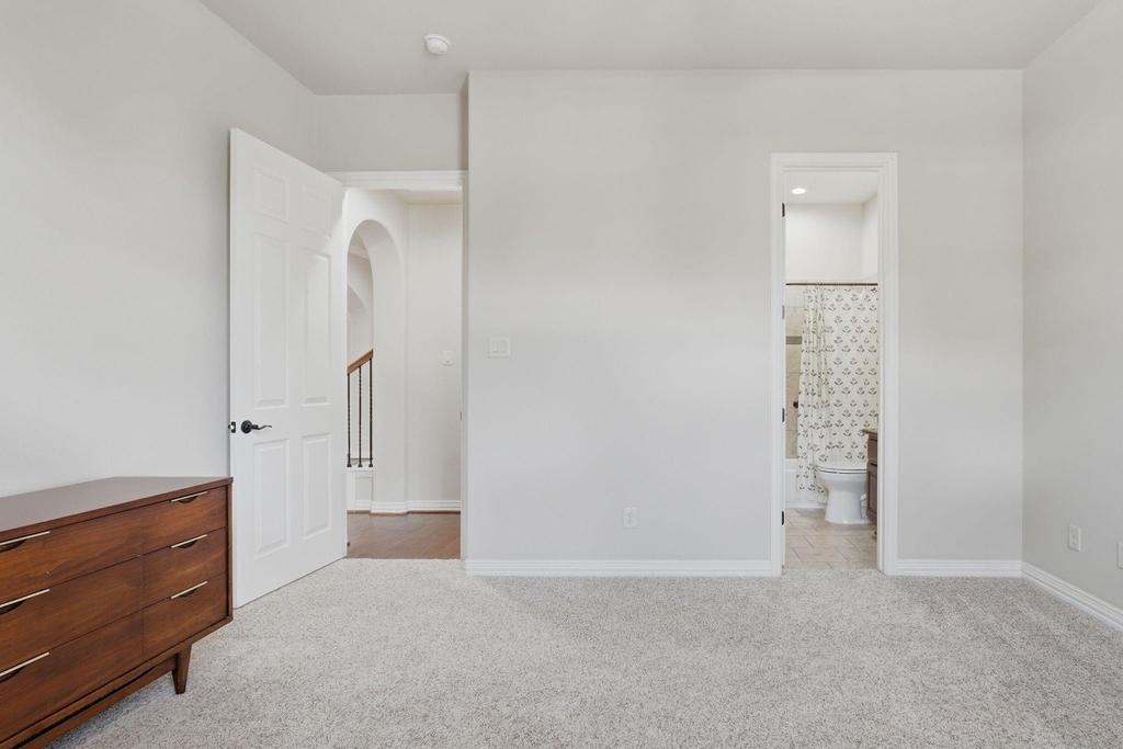 126 E Cove View Trail - Photo 35