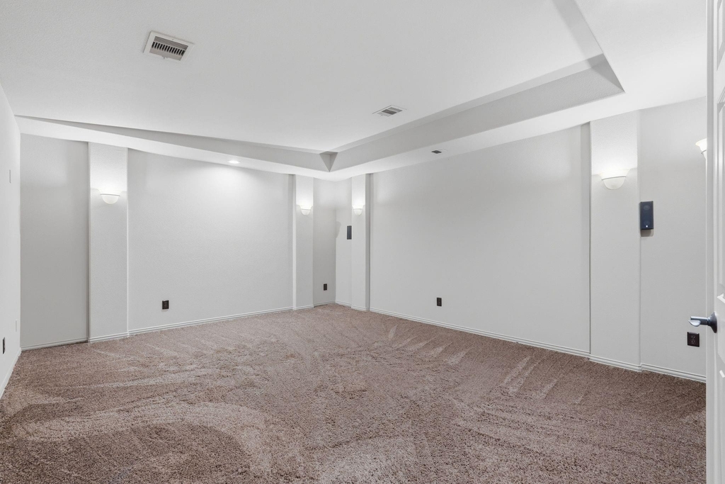 126 E Cove View Trail - Photo 28