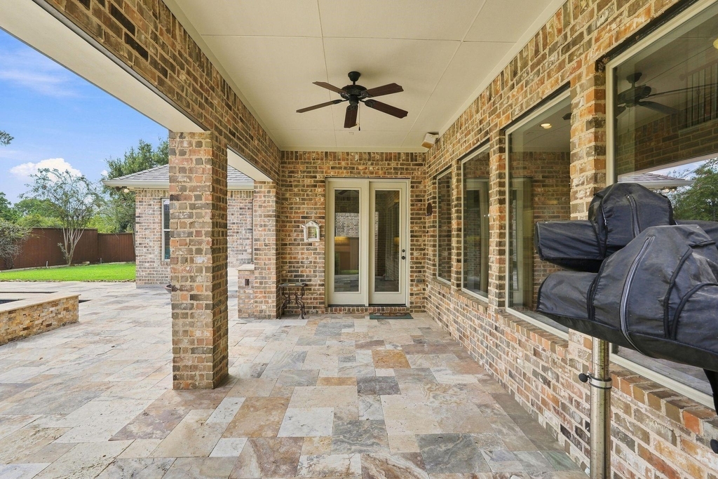 126 E Cove View Trail - Photo 38