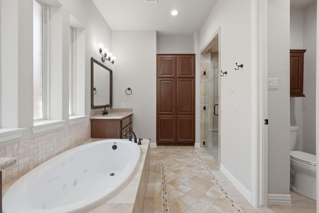 126 E Cove View Trail - Photo 17