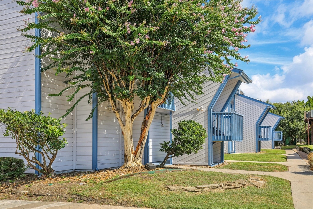 13155 Walden Road - Photo 4