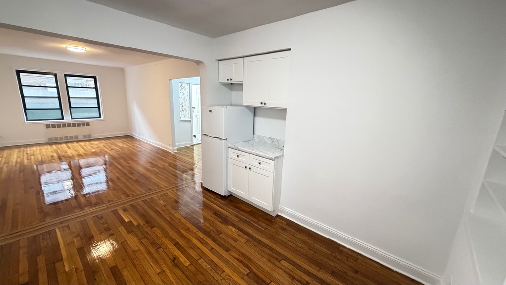 88-4 63rd Drive - Photo 4