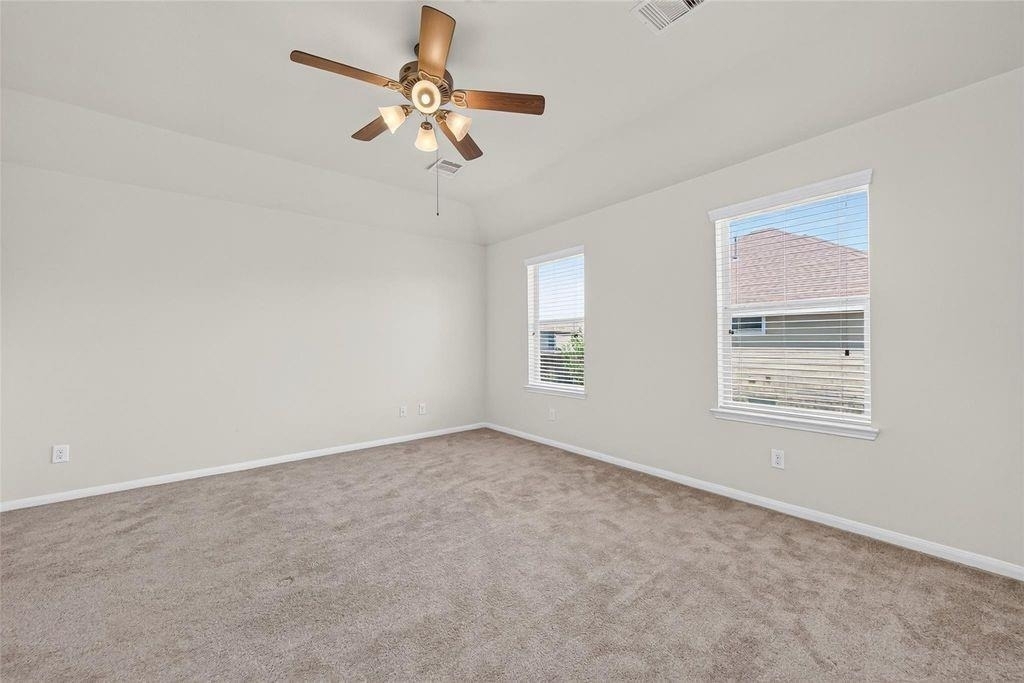 8506 Sunset Loch Drive - Photo 19
