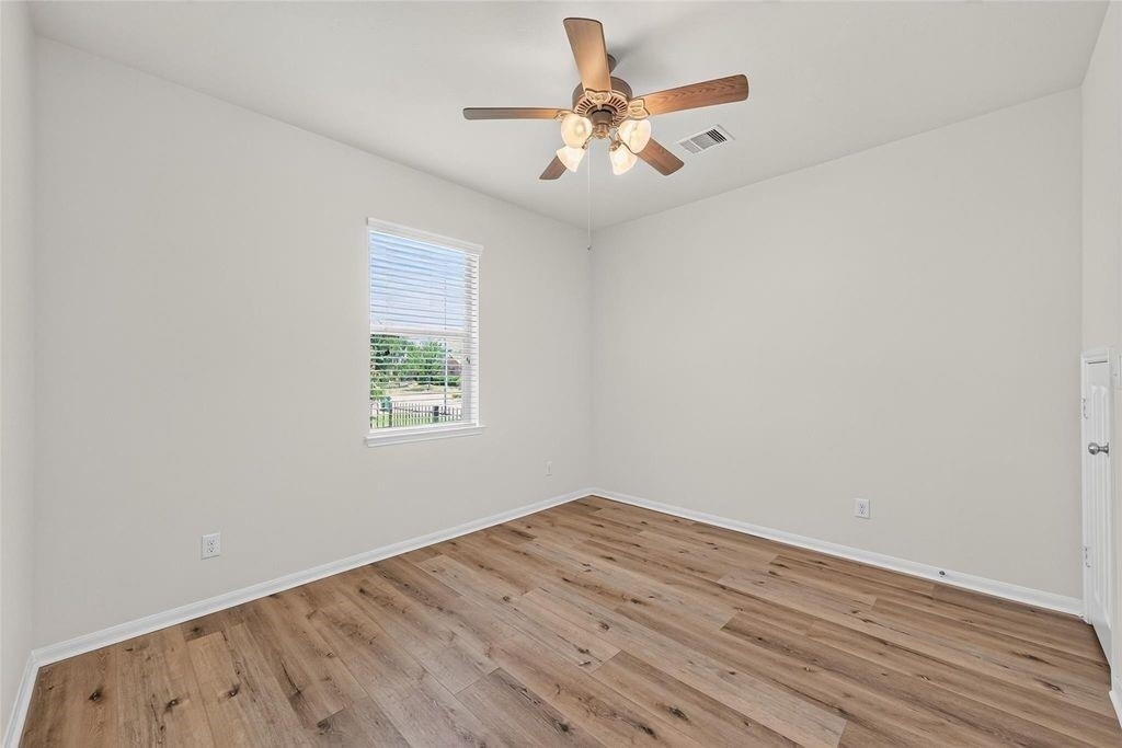 8506 Sunset Loch Drive - Photo 30