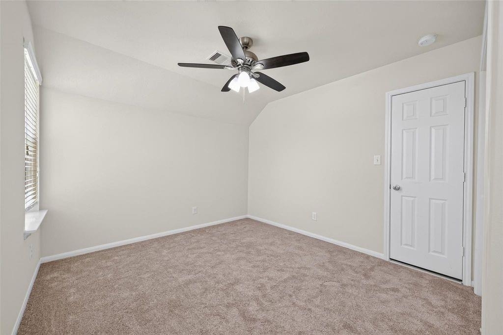 8506 Sunset Loch Drive - Photo 6