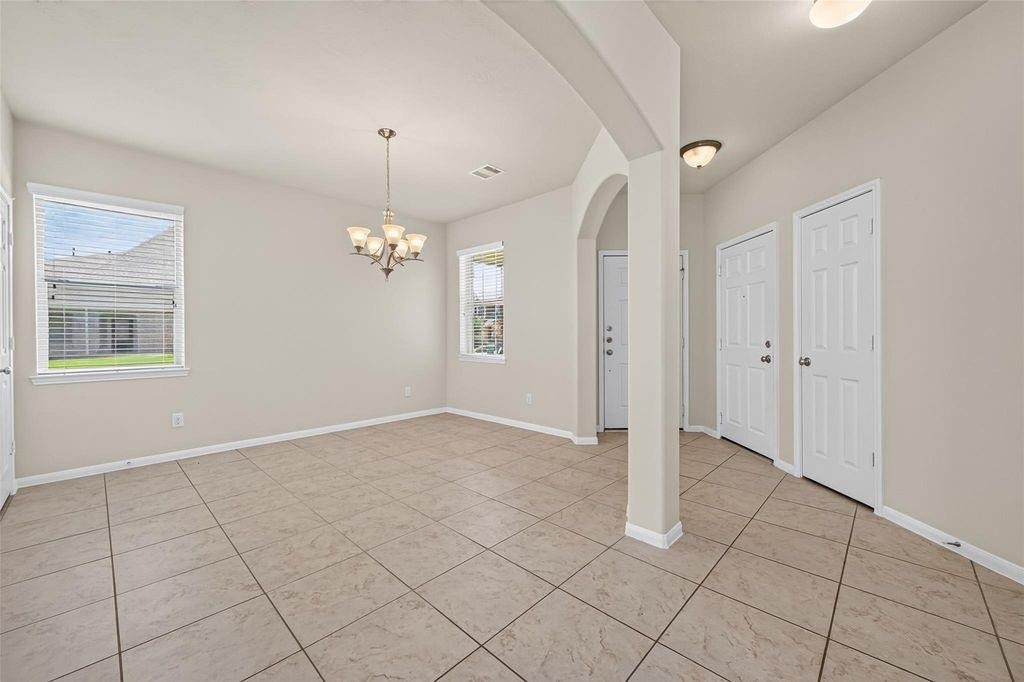 8506 Sunset Loch Drive - Photo 16