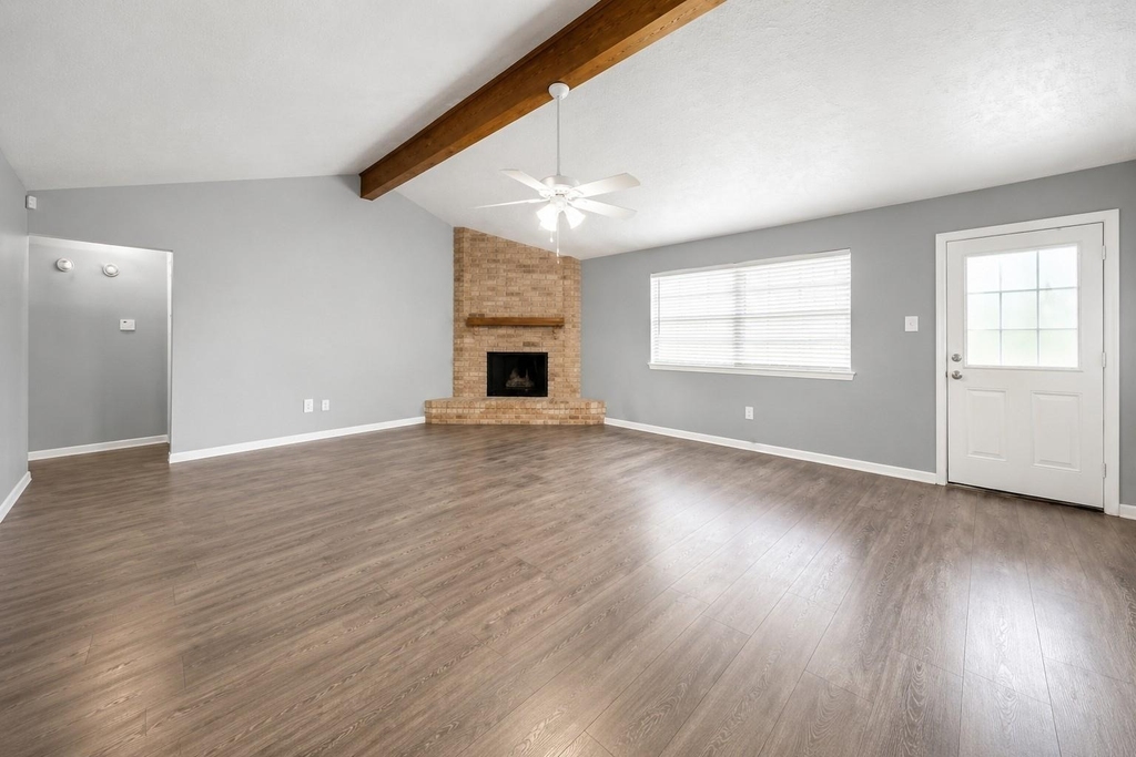 1707 Stone Lake Drive - Photo 3