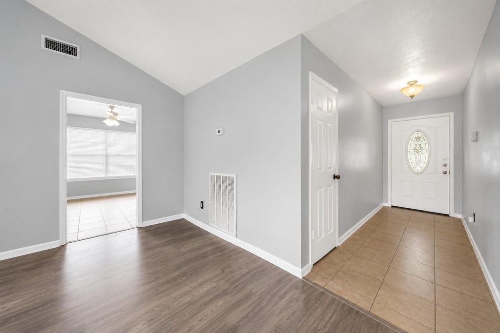 1707 Stone Lake Drive - Photo 2