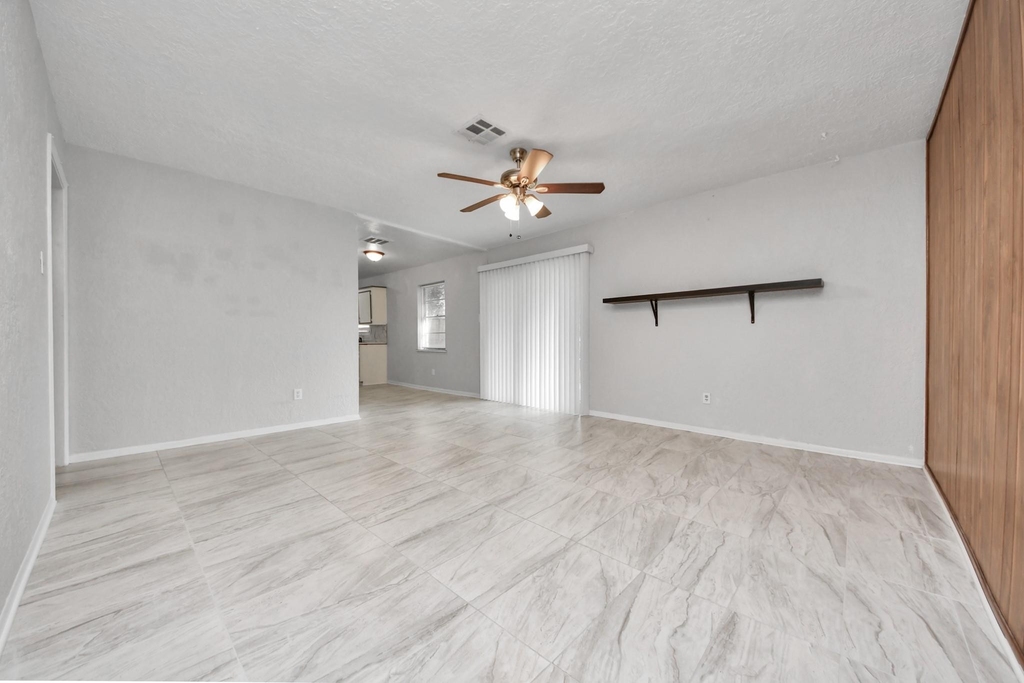 4830 Ridgestone Street - Photo 6