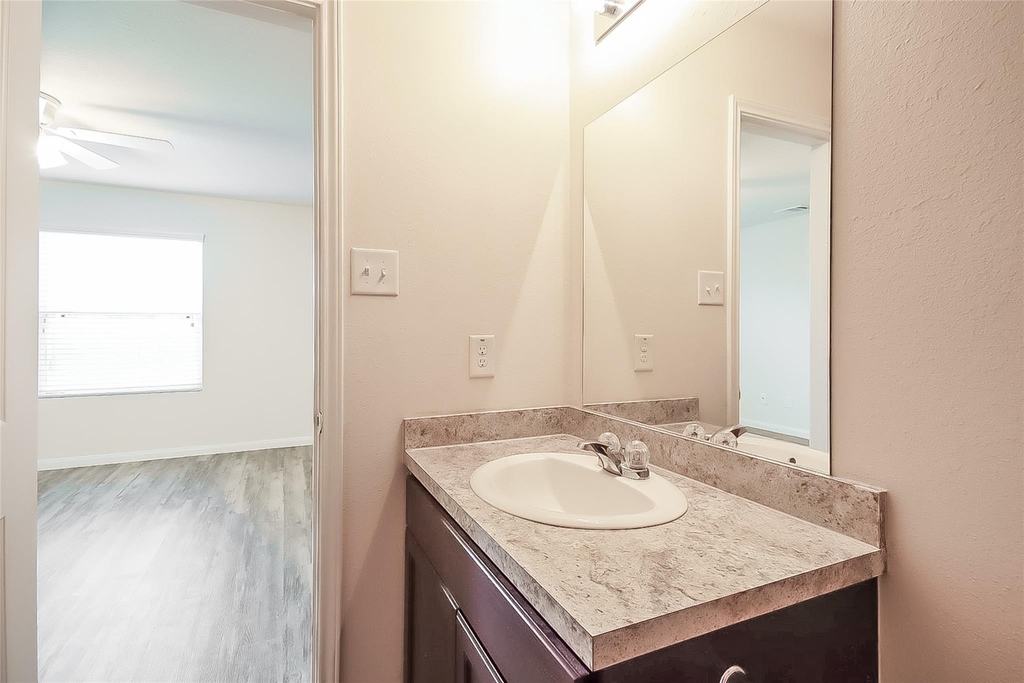 24238 Ravenna Oaks Court - Photo 7