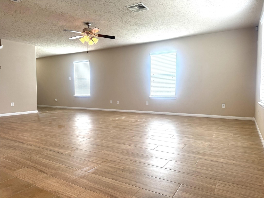 2231 Tandy Park Way - Photo 11