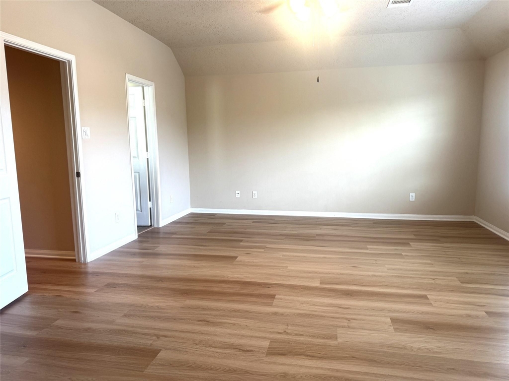 2231 Tandy Park Way - Photo 16