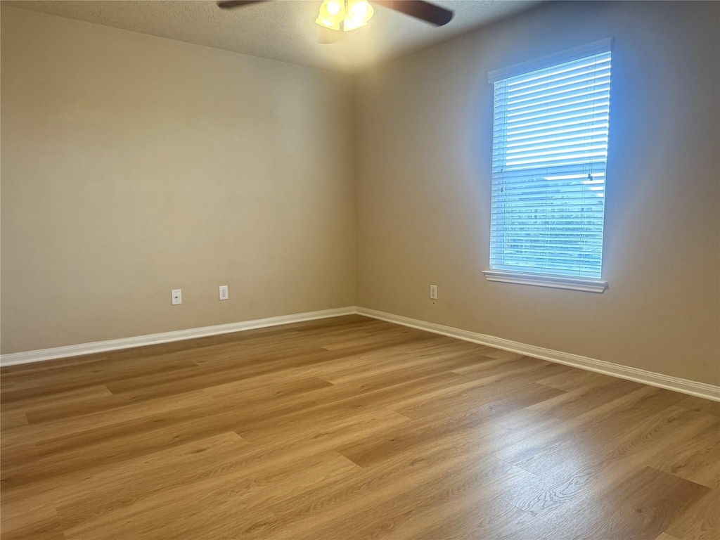 2231 Tandy Park Way - Photo 20