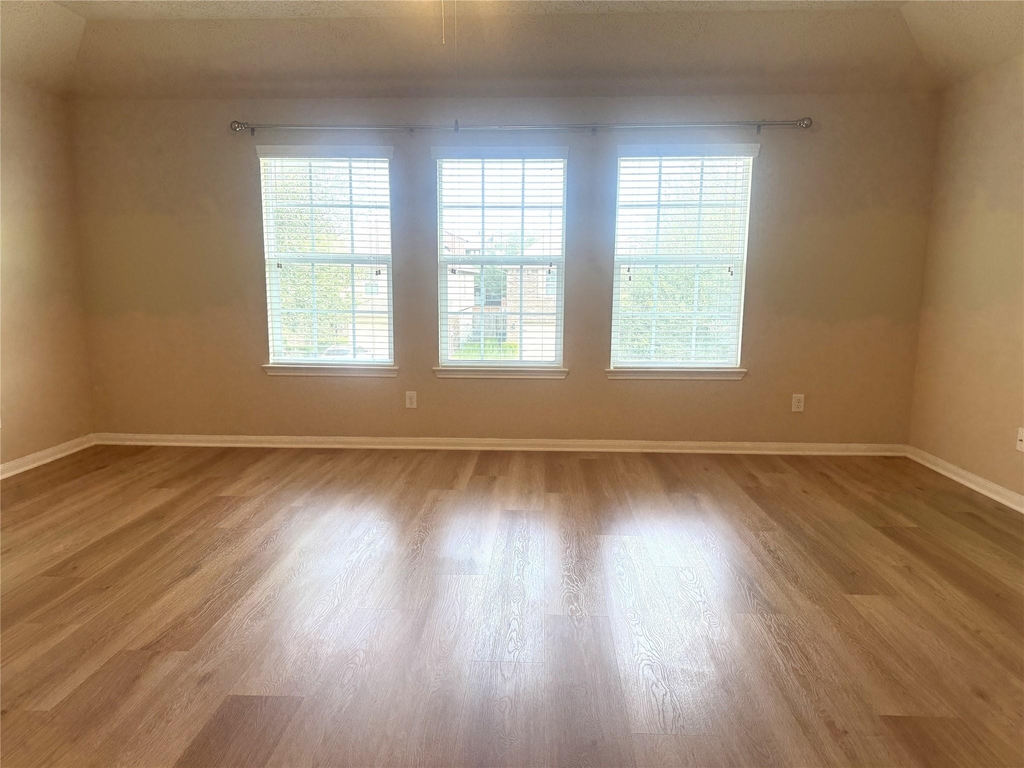 2231 Tandy Park Way - Photo 15