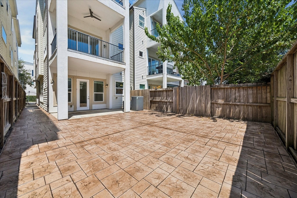 5631 Kiam Street - Photo 5