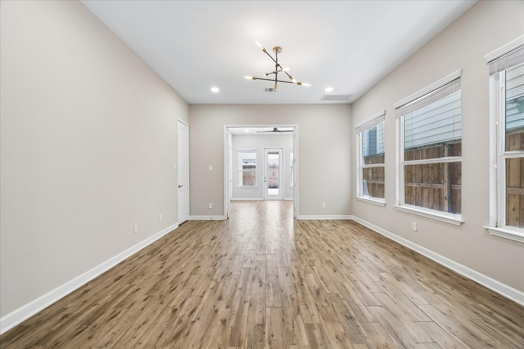 5631 Kiam Street - Photo 2