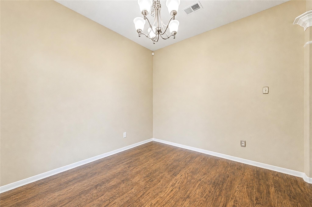 6315 Linfield Bluff Lane - Photo 21