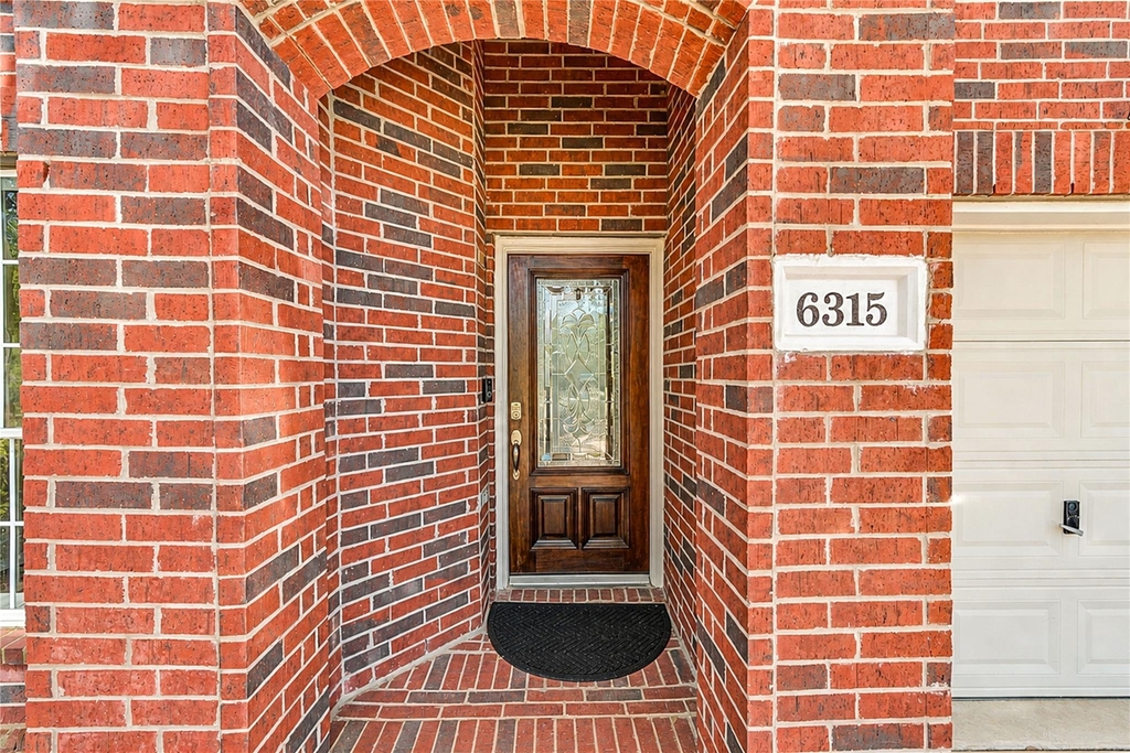 6315 Linfield Bluff Lane - Photo 5