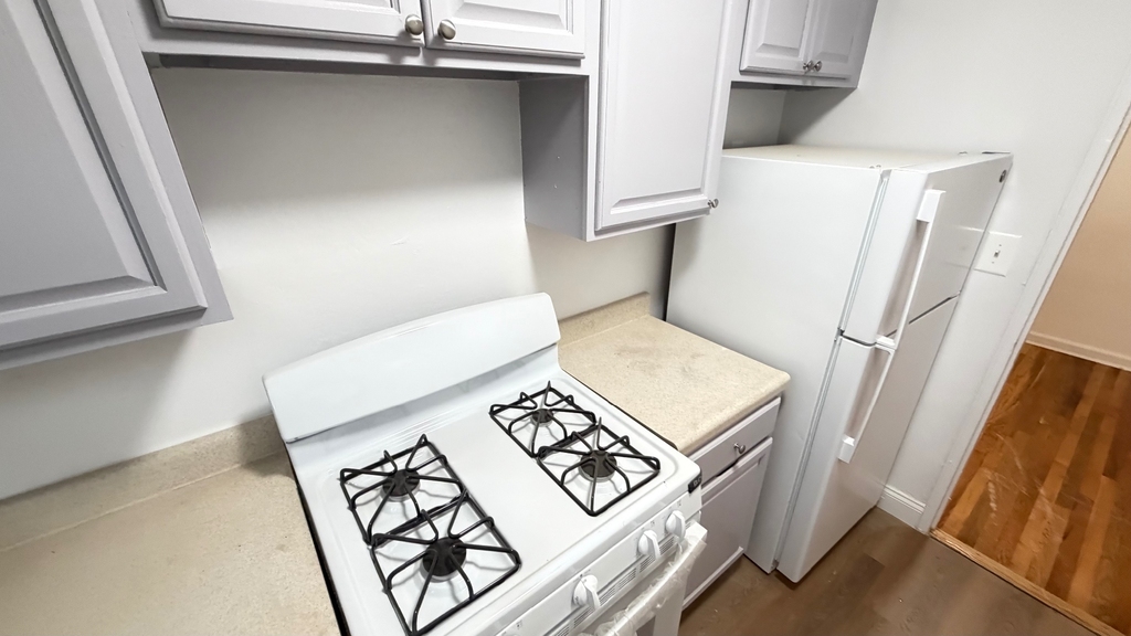 154-48 71st Avenue - Photo 4