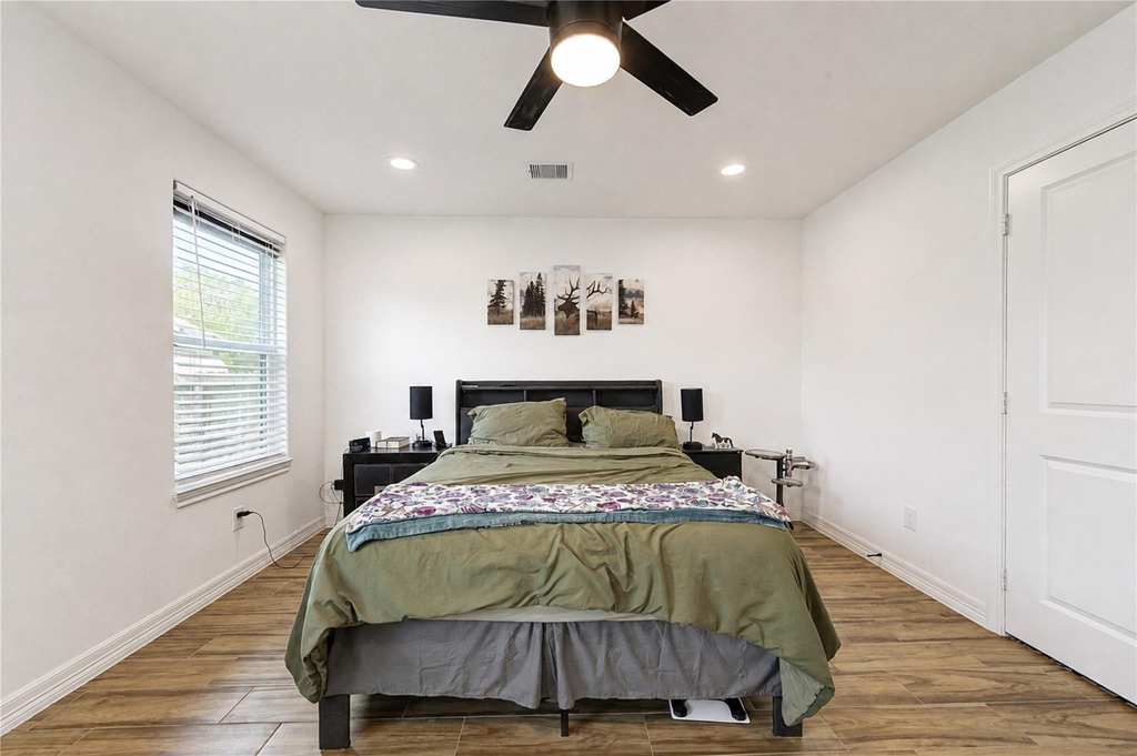 7610 Avenue G - Photo 19