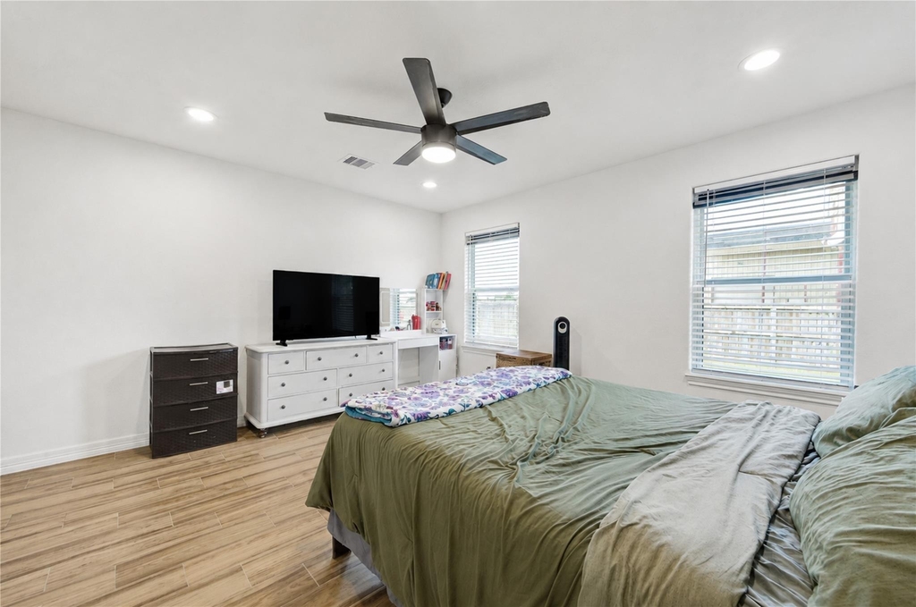 7610 Avenue G - Photo 21
