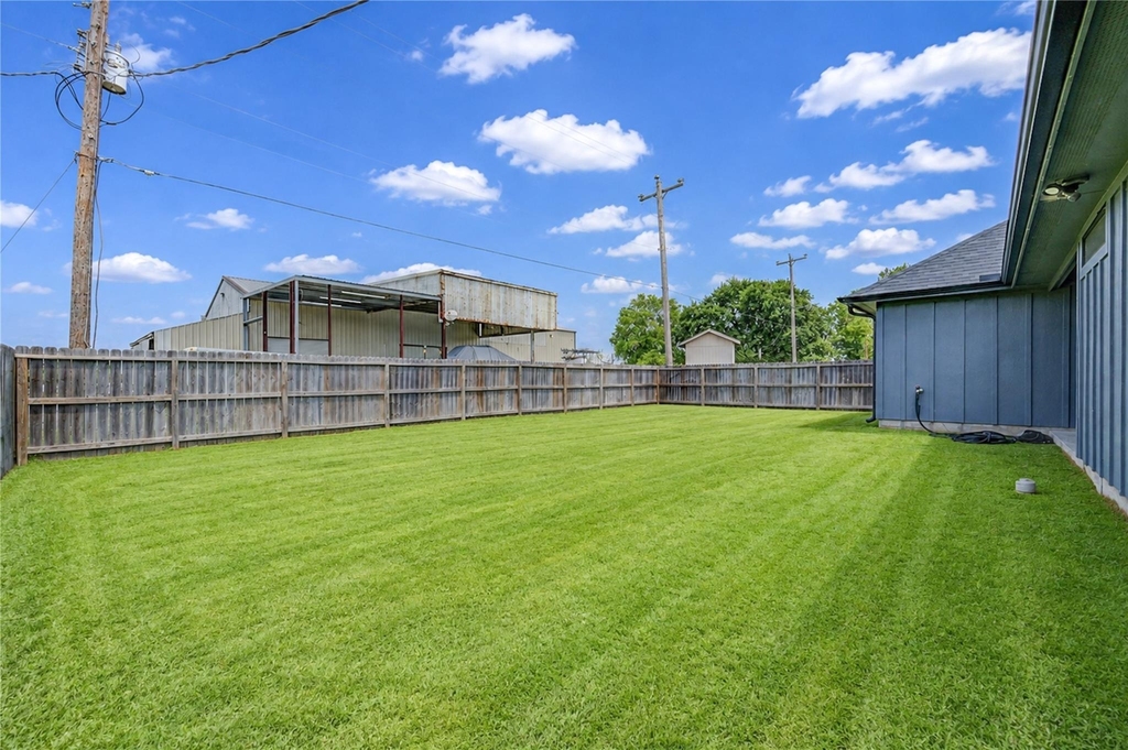 7610 Avenue G - Photo 41