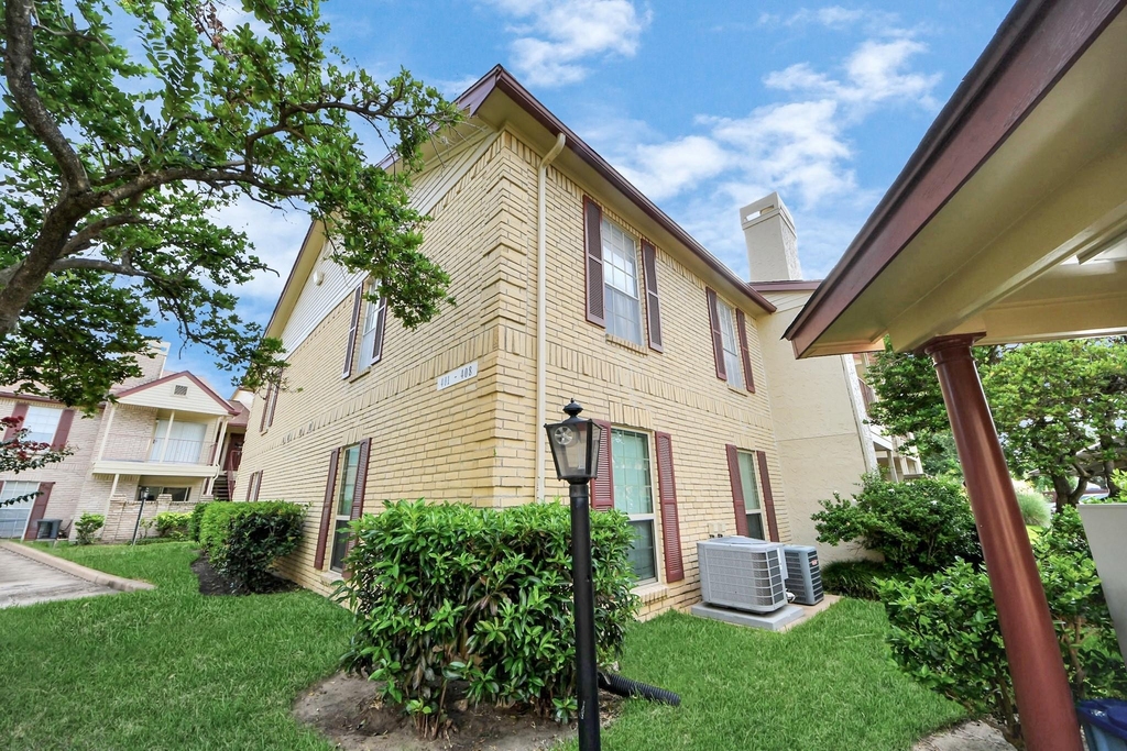 2120 El Paseo Street - Photo 33