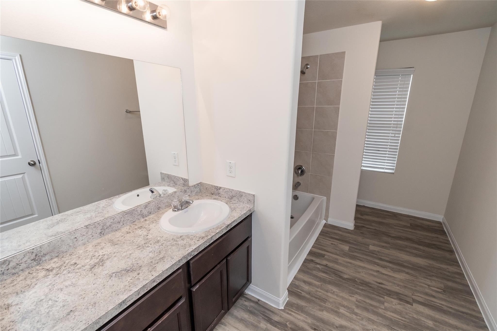 9602 Franconia Drive - Photo 6