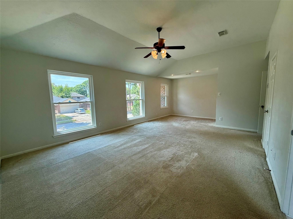 6931 Echo Pines Drive - Photo 16