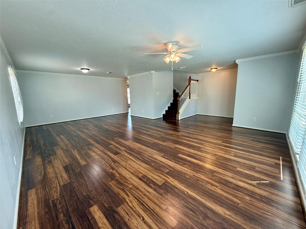 6931 Echo Pines Drive - Photo 3