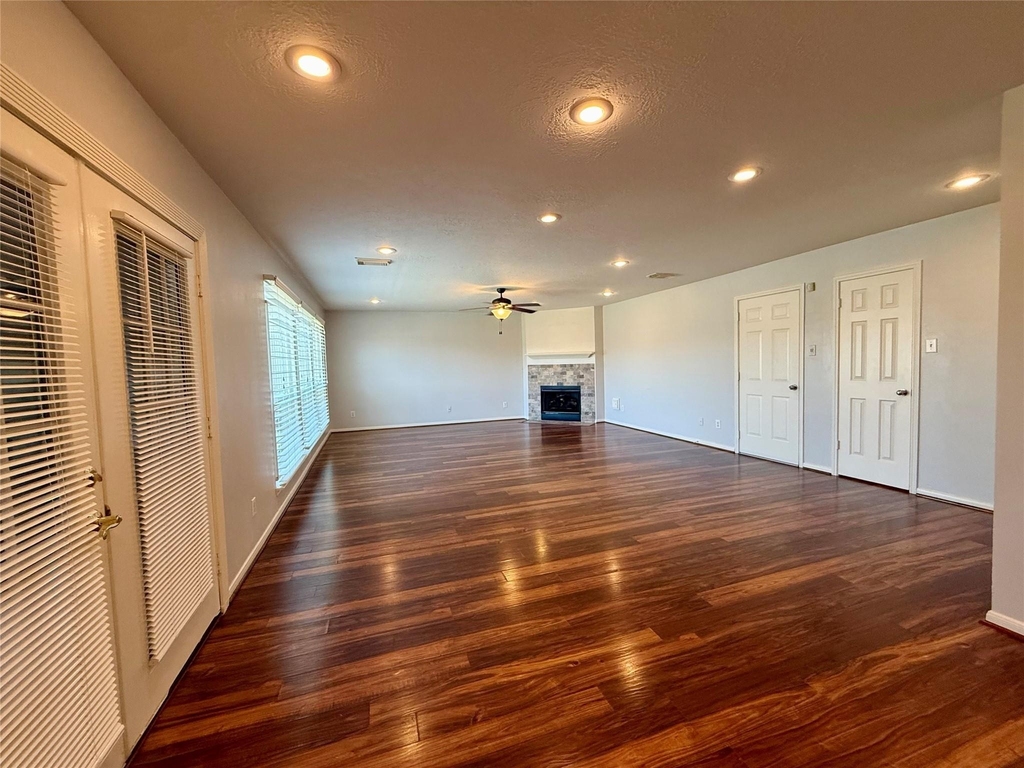 6931 Echo Pines Drive - Photo 8