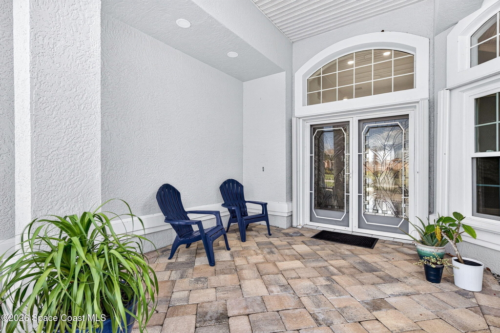 975 Wildwood Drive - Photo 1