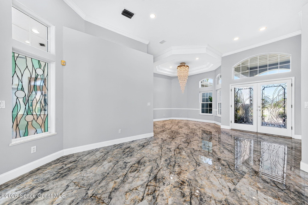 975 Wildwood Drive - Photo 5