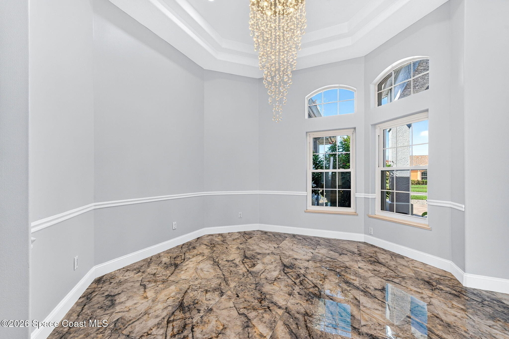 975 Wildwood Drive - Photo 6