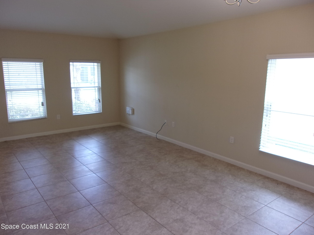 3935 Harvest Circle - Photo 7