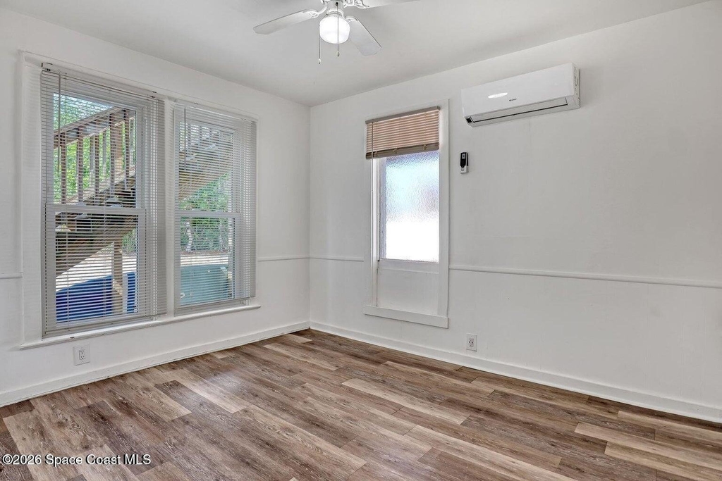 658 Young Street - Photo 20