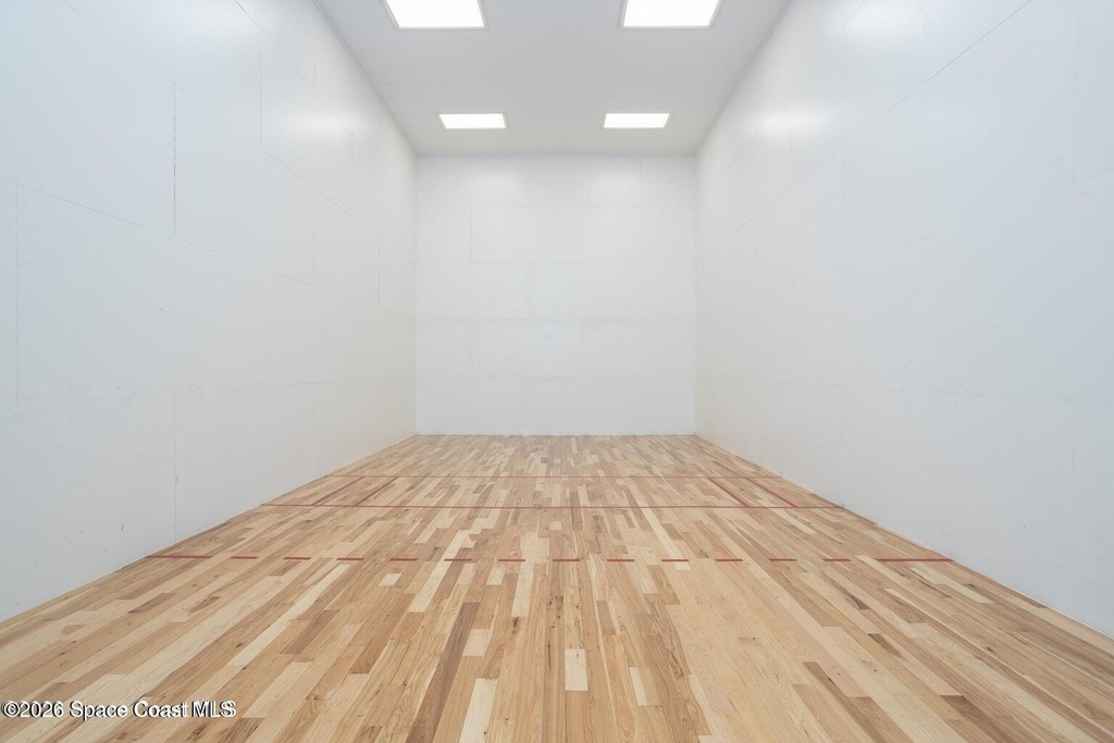 9015 Manchester Lane - Photo 47