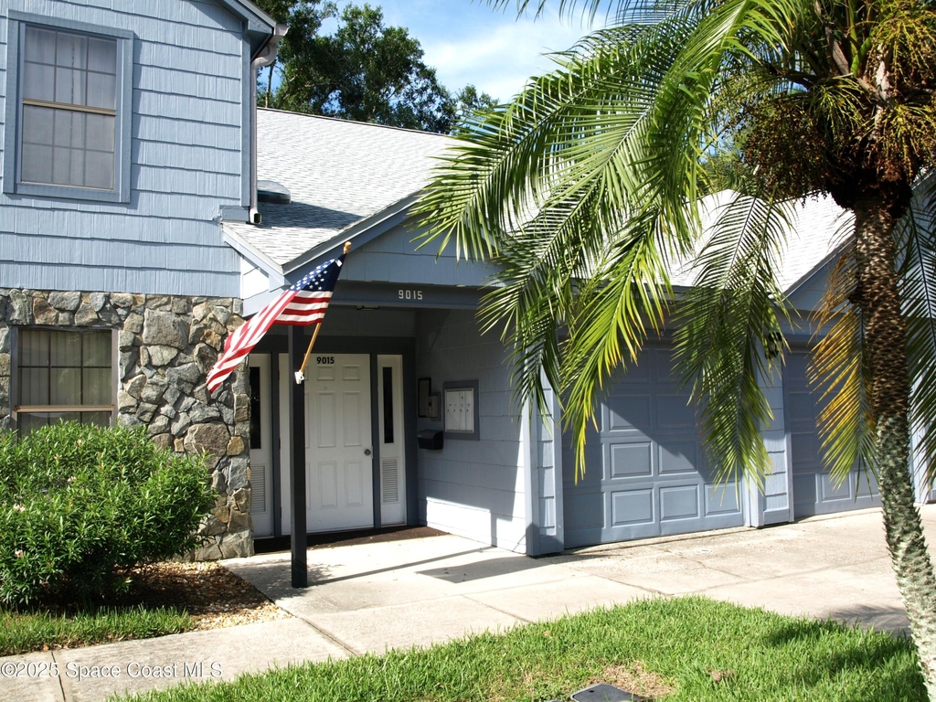 9015 Manchester Lane - Photo 0