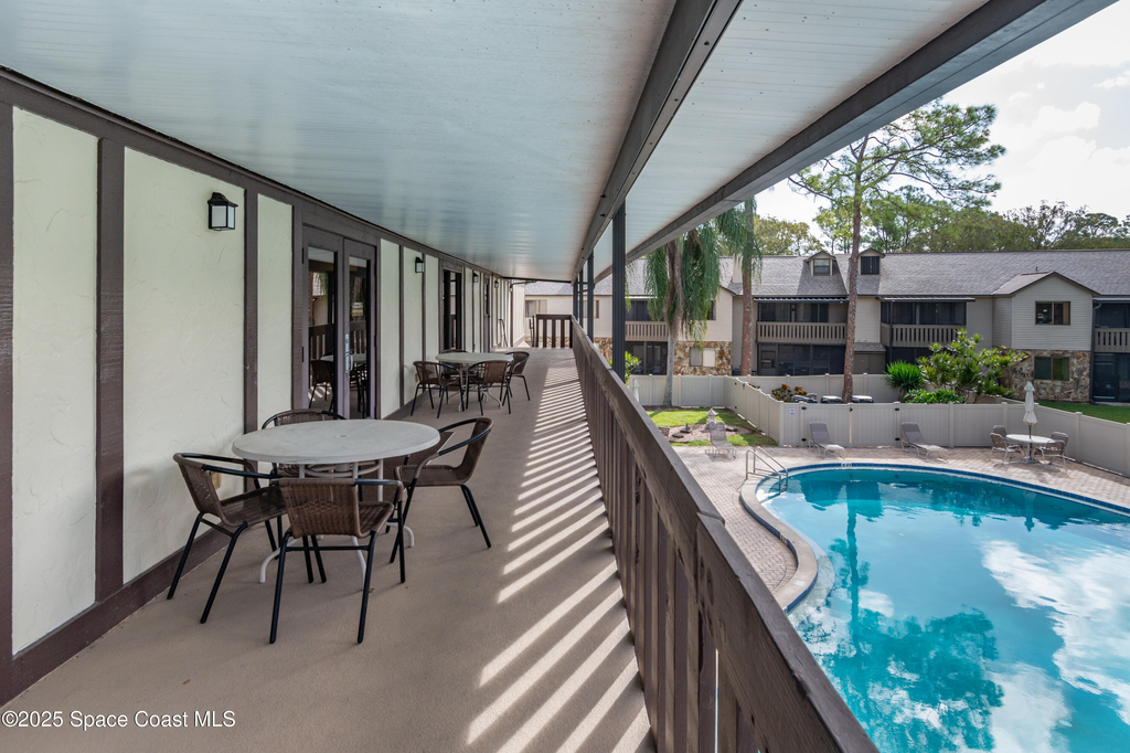 9015 Manchester Lane - Photo 38