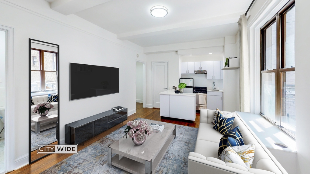 140 East 46th Street - Photo 1