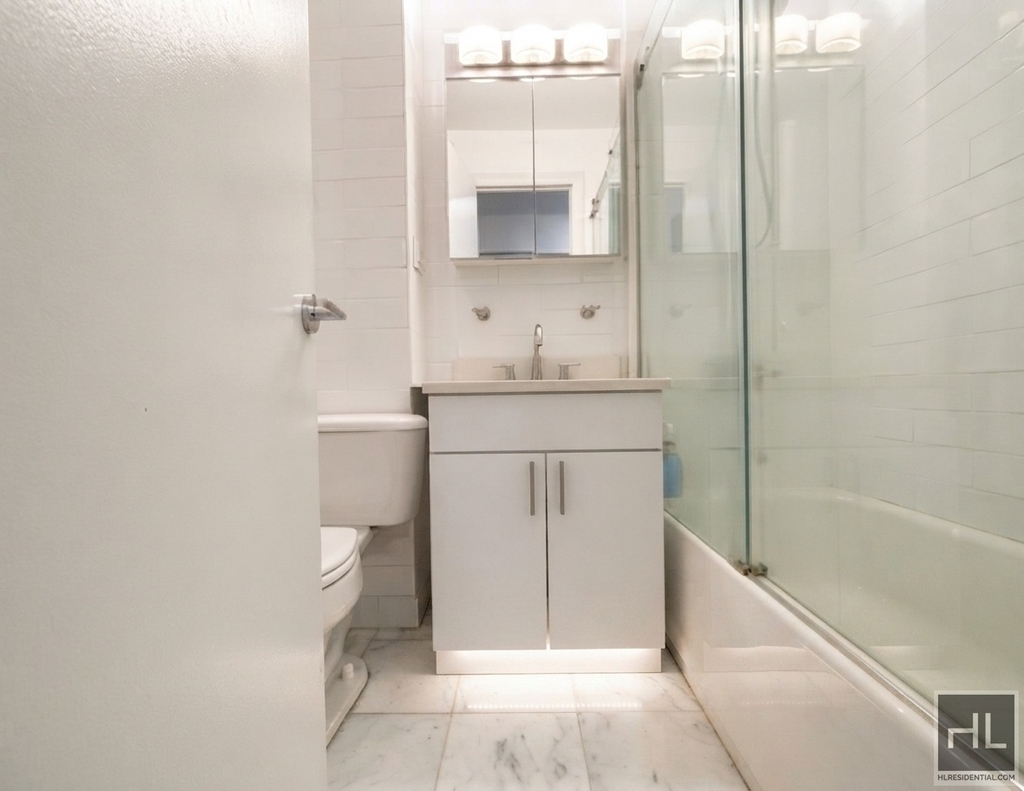 West 73rd Street - Photo 5