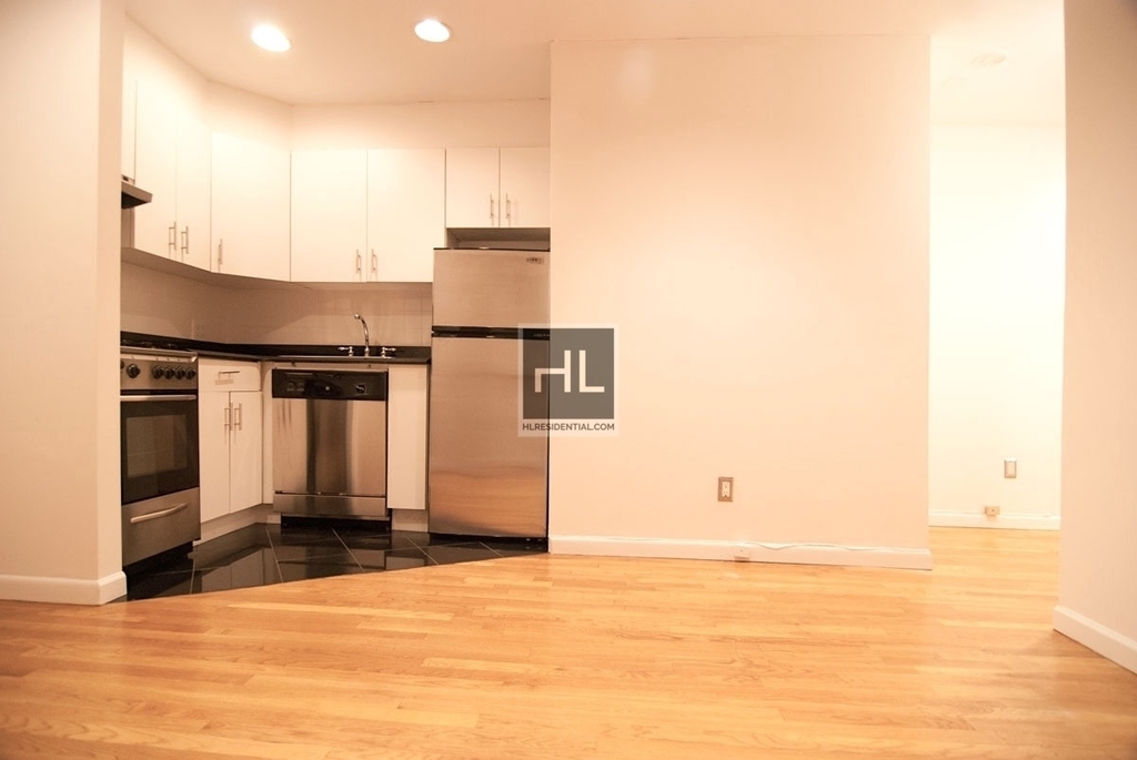 West 58th Street - Photo 2