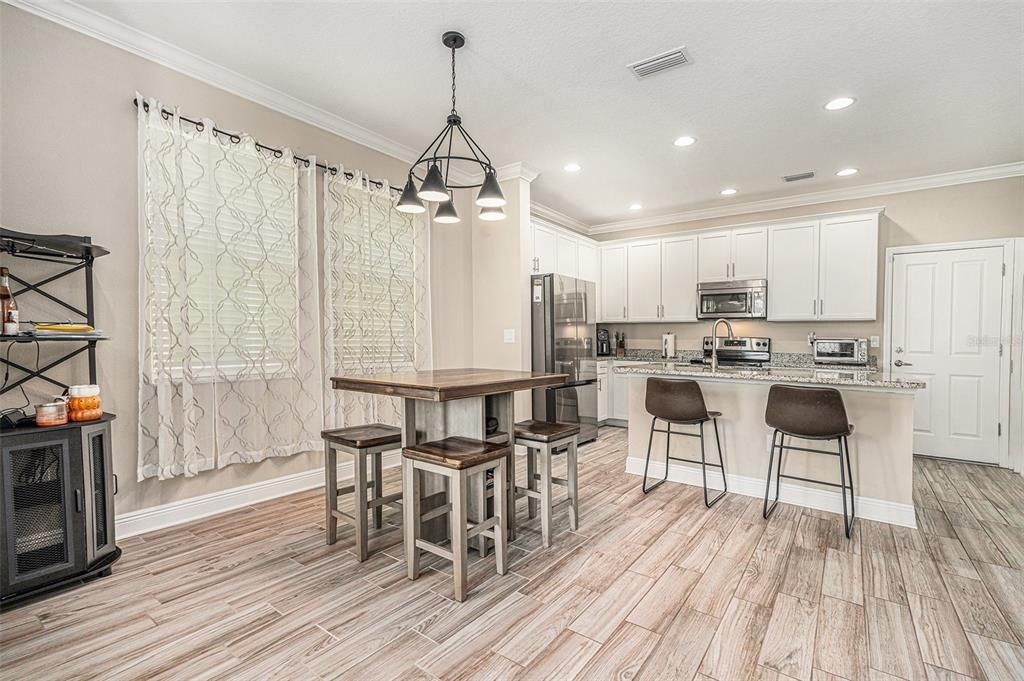 10715 Marsha Drive - Photo 7