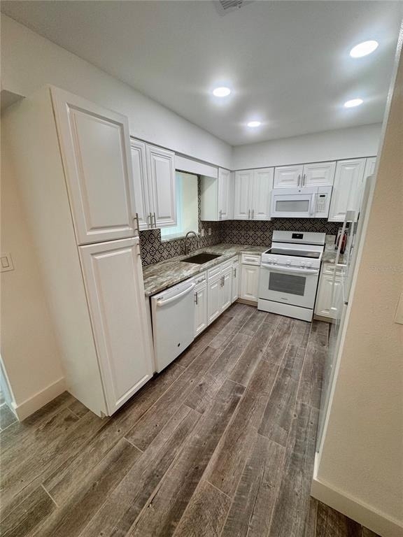 2215 W Vina Del Mar Boulevard - Photo 13